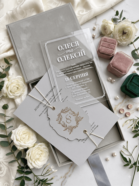 Серые бархатные приглашения на свадьбу в коробочке с акрилом и фигурной биркой, Серый